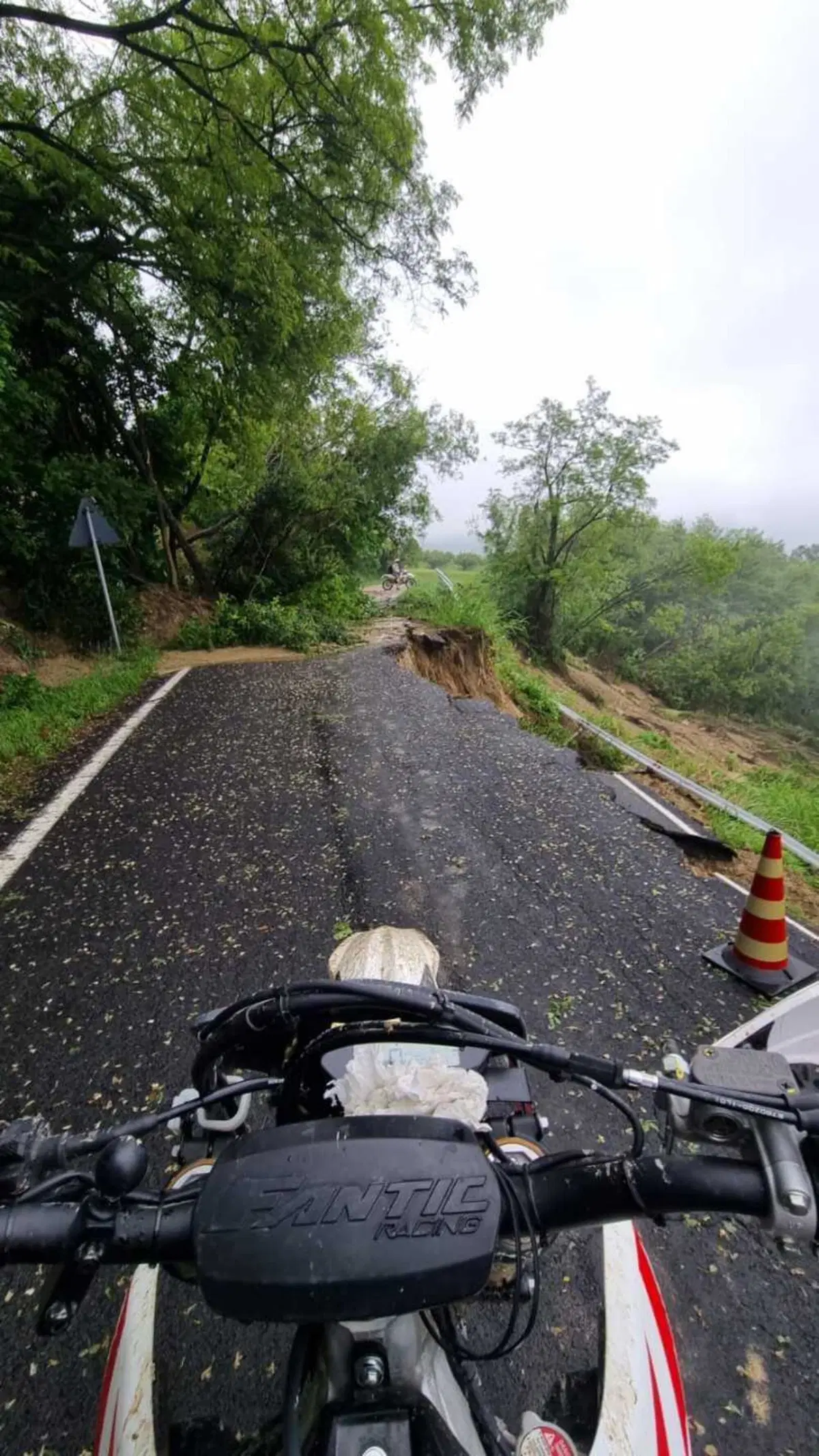 Enduristi tra i protagonisti nell'aiuto alla Romagna colpita dall'alluvione
