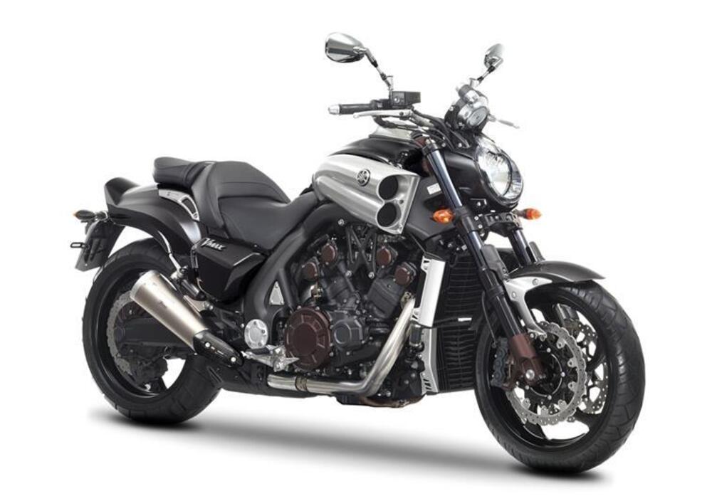 Yamaha VMAX Carbon (2015 - 16) (2)