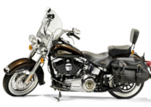 46.000 euro per l’Harley-Davidson del Papa