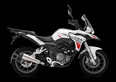 Benelli TRK 251 (2022 - 25) nuova
