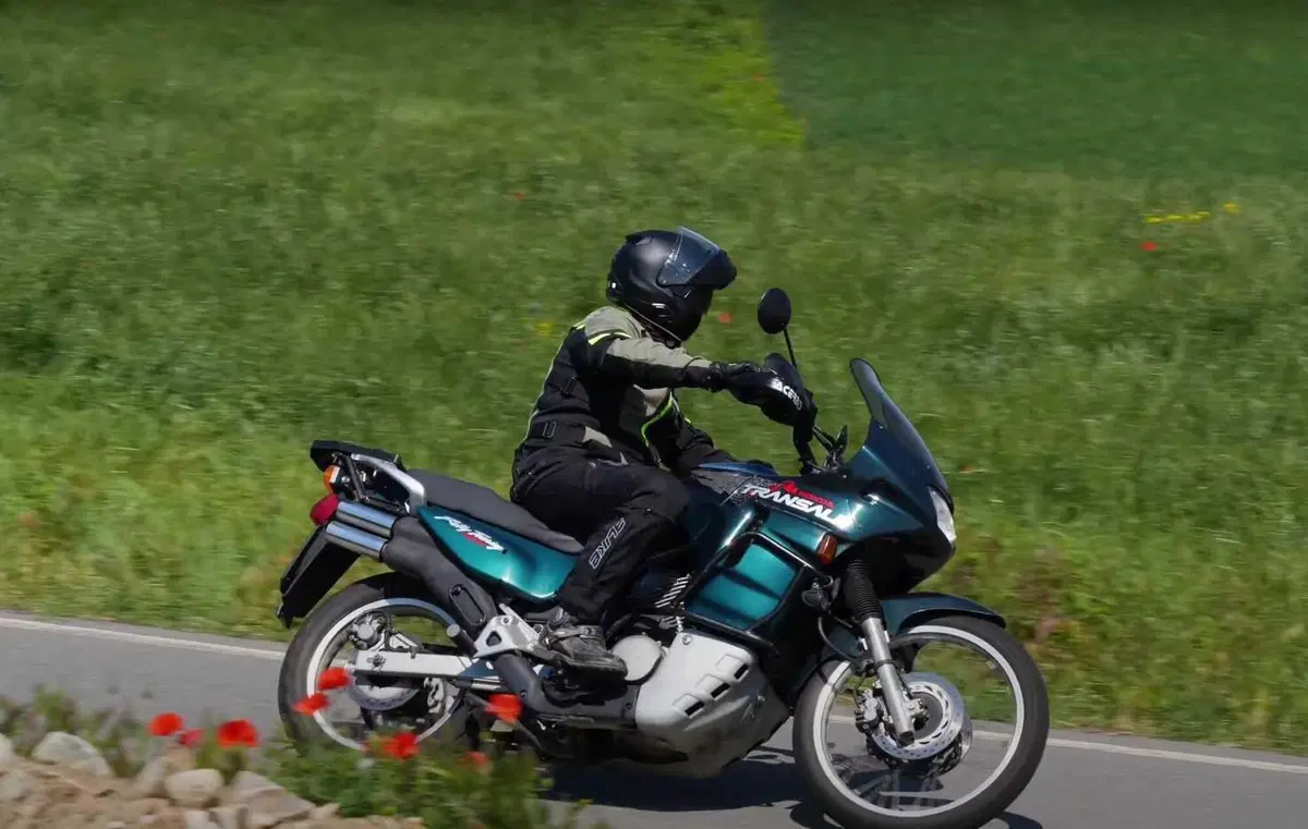 Gallery Honda Transalp 600 2° Serie (2)