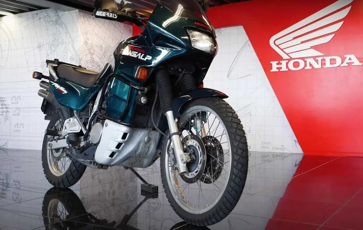 Gallery Honda Transalp 600 2° Serie