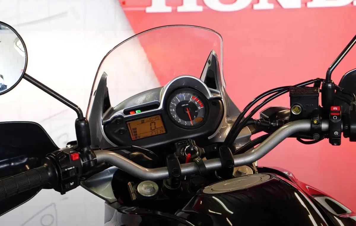 Gallery Honda Transalp 700 4° Serie (4)