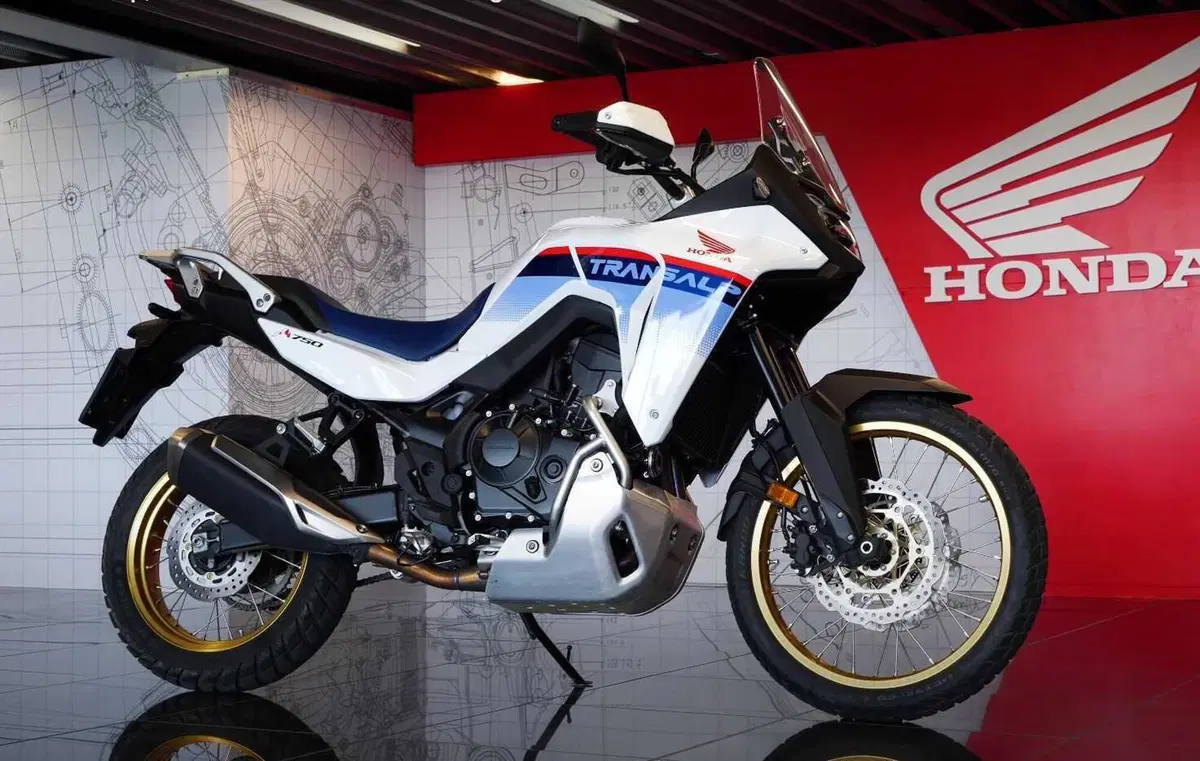 Gallery Honda Transalp 750