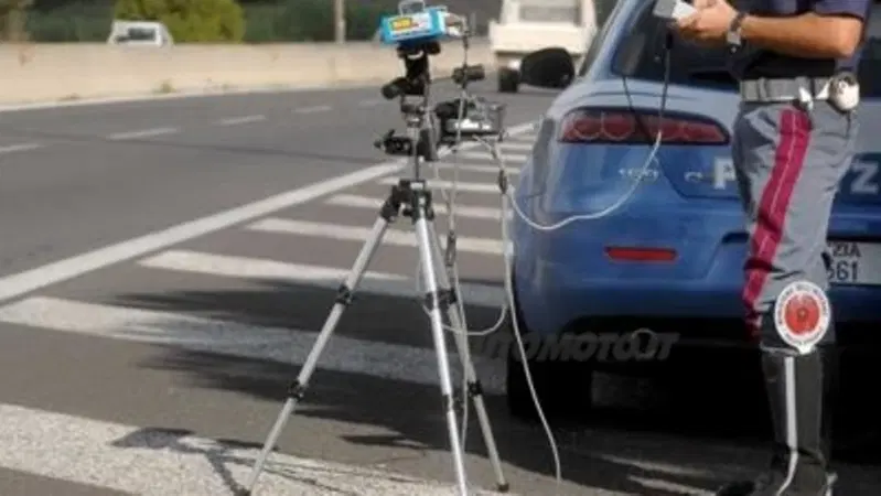 Mancano i soldi? Altro che lotta all'evasione, i comuni aumentano multe e autovelox! 