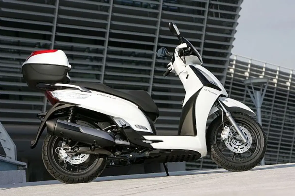 Kymco People 300 People 300i GT ABS (2016 - 20) (3)