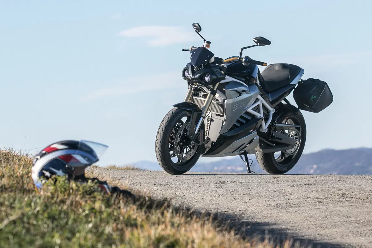Energica Eva (8)