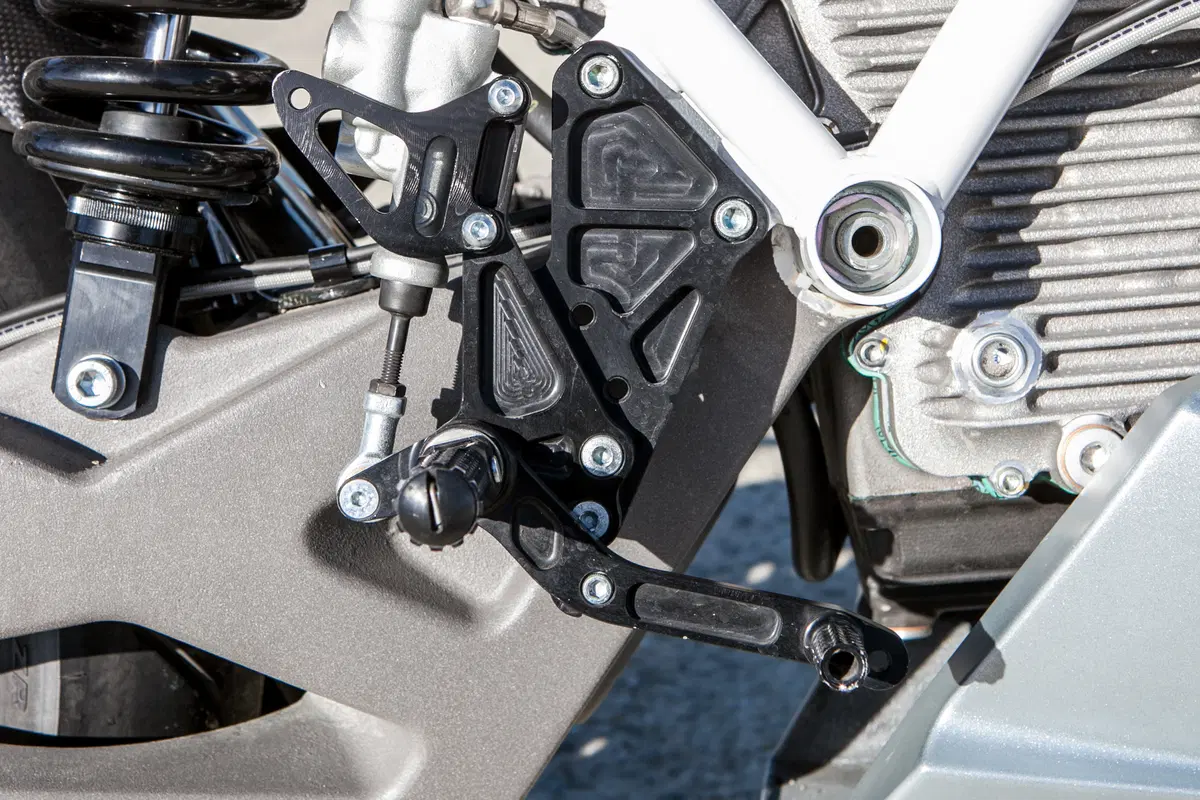 Energica Eva (18)