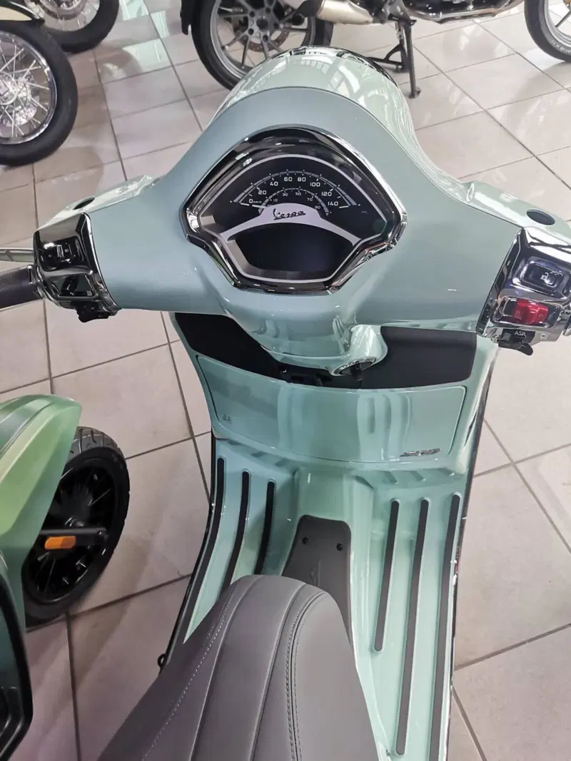 Vespa GTS 310 (2025 - 26) (3)
