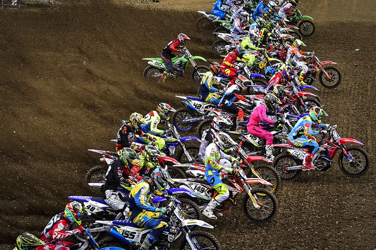 MX 2016. Le foto più spettacolari del GP di Inghilterra (37)