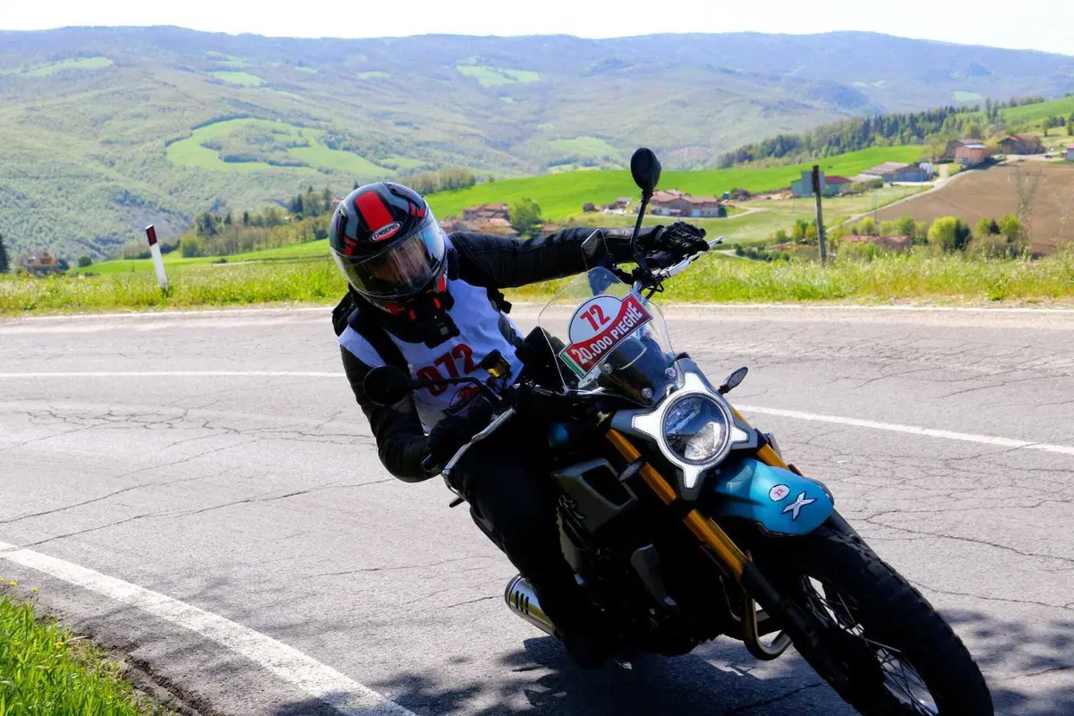 CFMOTO CL-X 700 Adventure TEST: ci abbiamo fatto 20.000 pieghe! [VIDEO E GALLERY] (2)