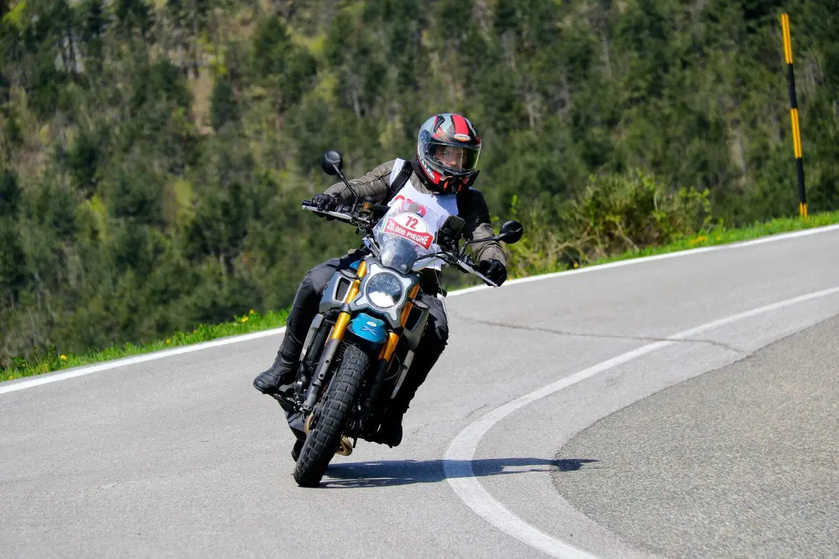 CFMOTO CL-X 700 Adventure TEST: ci abbiamo fatto 20.000 pieghe! [VIDEO E GALLERY] (4)