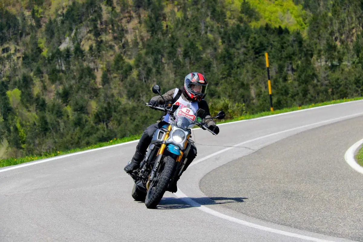 CFMOTO CL-X 700 Adventure TEST: ci abbiamo fatto 20.000 pieghe! [VIDEO E GALLERY] (6)