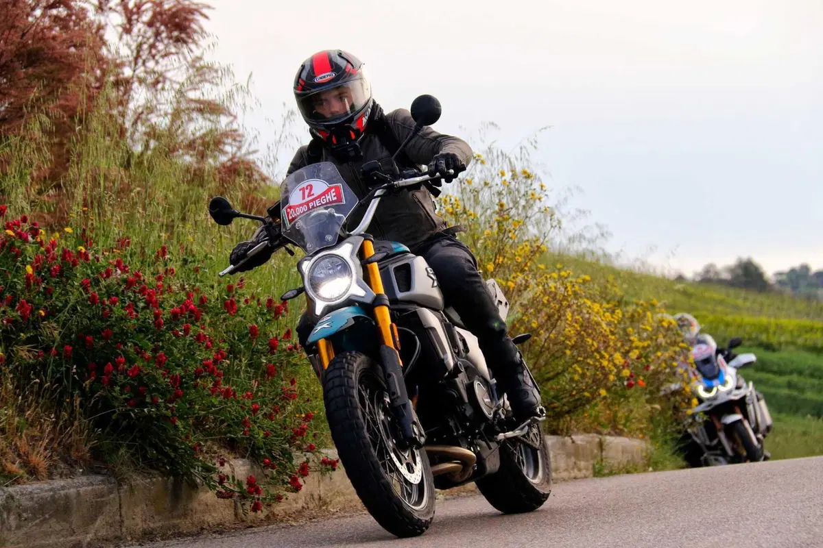 CFMOTO CL-X 700 Adventure TEST: ci abbiamo fatto 20.000 pieghe! [VIDEO E GALLERY] (18)