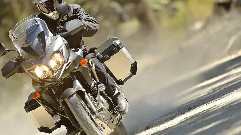 Suzuki V-Strom 650XT ABS. Benvenuti: "Pi&ugrave; ricca, allo stesso prezzo"