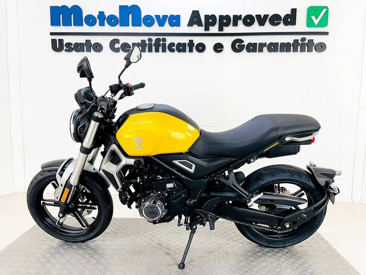 Voge Trofeo 350AC (2022 - 26) (2)