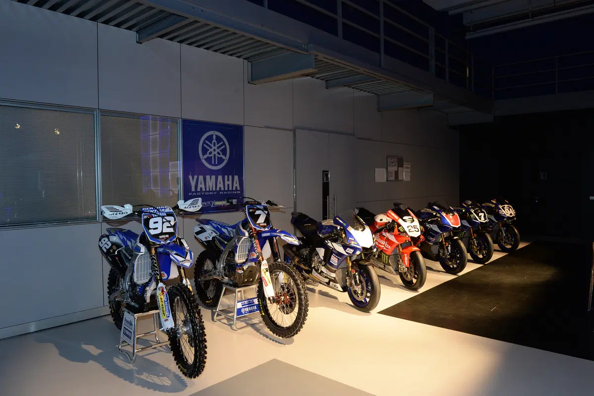 “Yamaha sul gradino più alto in tutte le classi”. Presentati i team 2015 (10)
