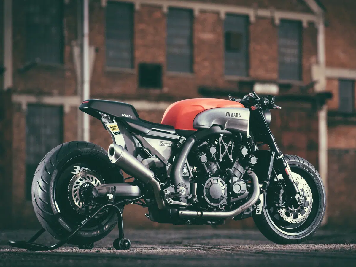Yamaha VMAX Infrared by JvB-Moto (18)