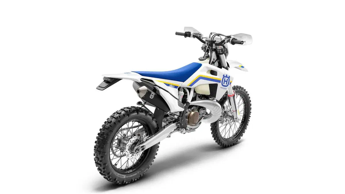 Husqvarna TE 300 TE 300 Heritage (2023) (4)