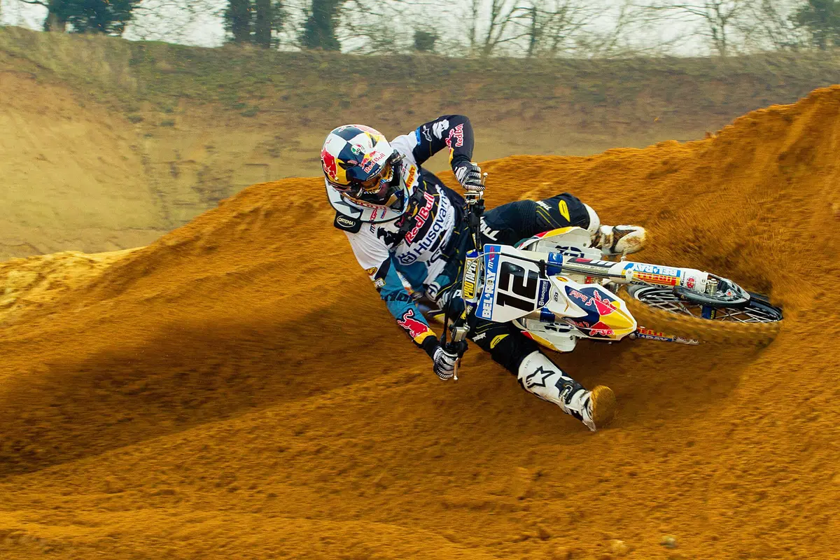 Le Husqvarna ufficiali in livrea 2015 (3)