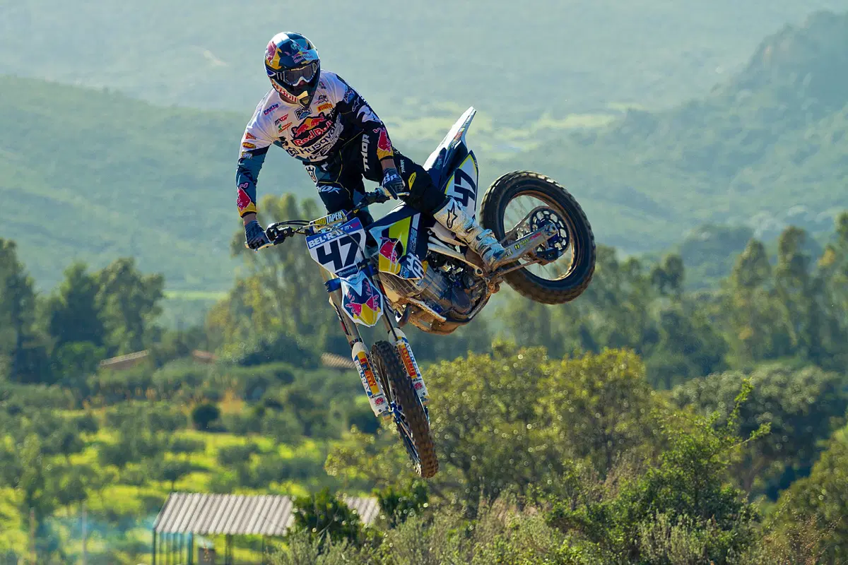 Le Husqvarna ufficiali in livrea 2015 (7)