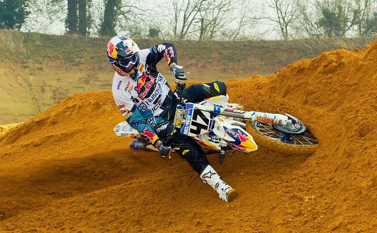 Le Husqvarna ufficiali in livrea 2015 (8)