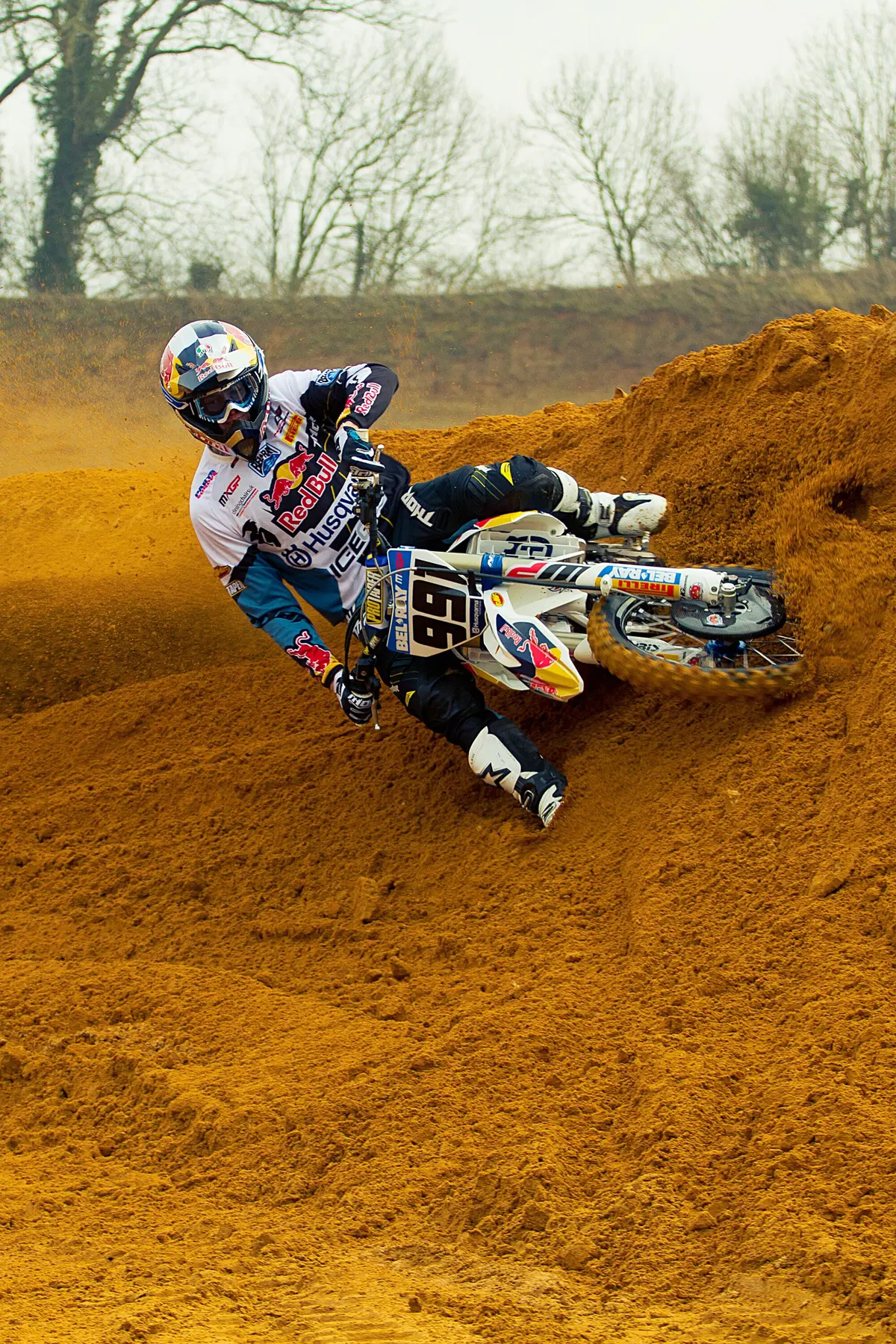 Le Husqvarna ufficiali in livrea 2015 (12)