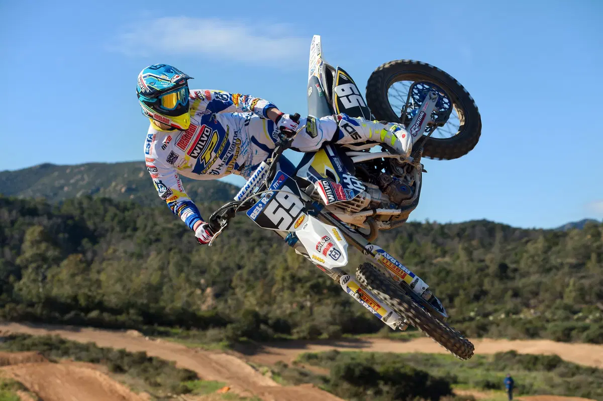Le Husqvarna ufficiali in livrea 2015 (34)