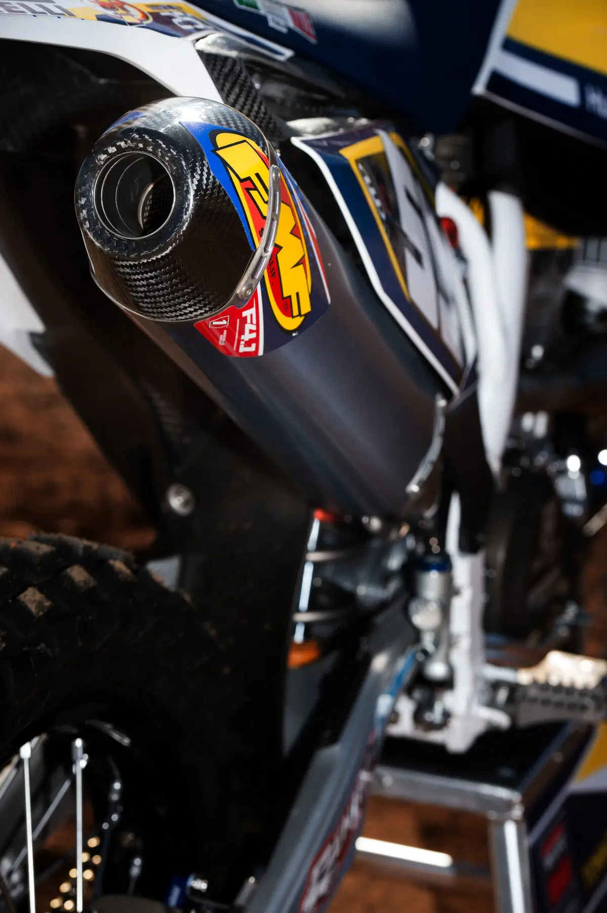 Le Husqvarna ufficiali in livrea 2015 (40)