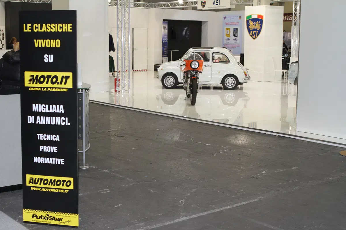 Automotoretrò Torino, stranezze a due ruote (16)