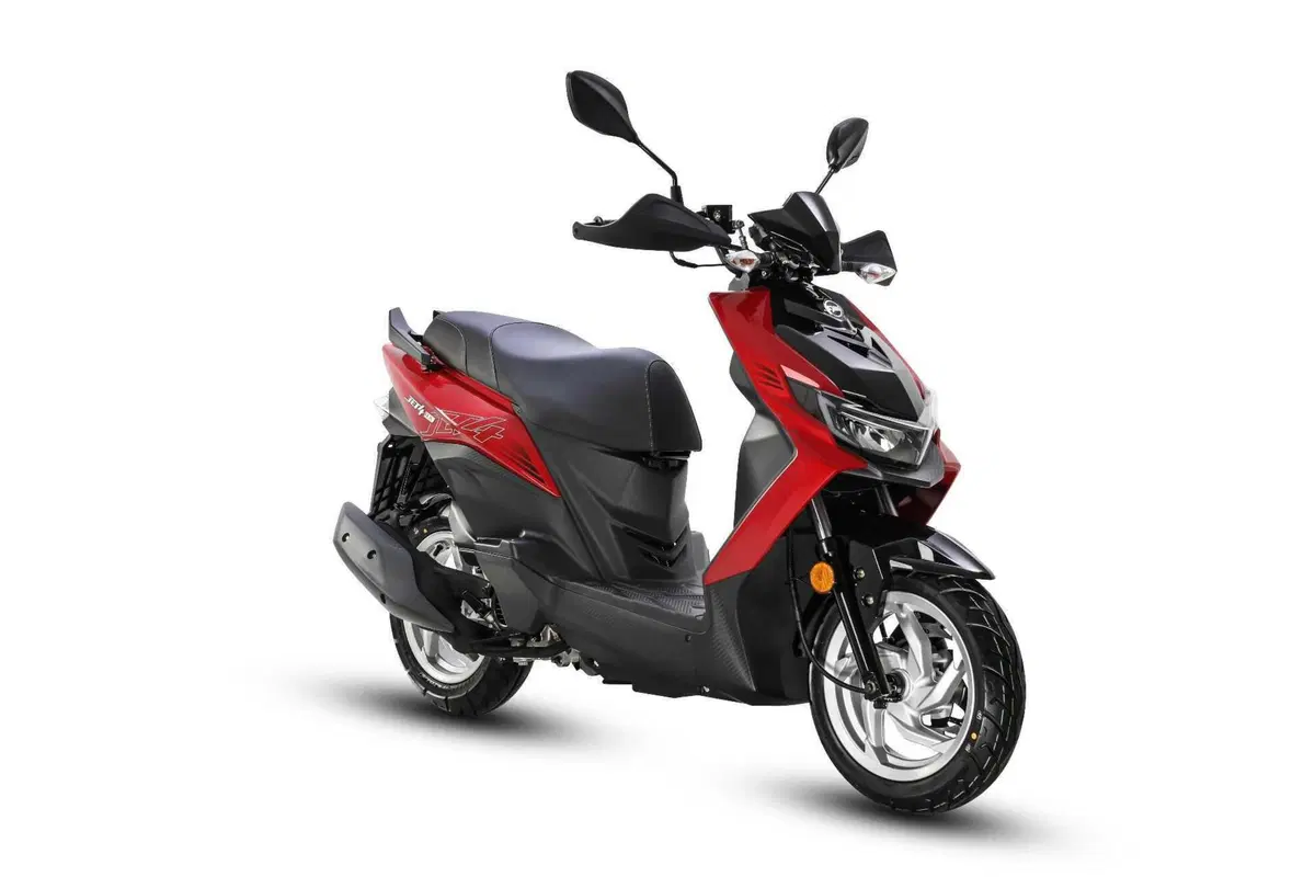 Arriva il nuovo Sym JET 4RX 50: scooter dal look free style (6)