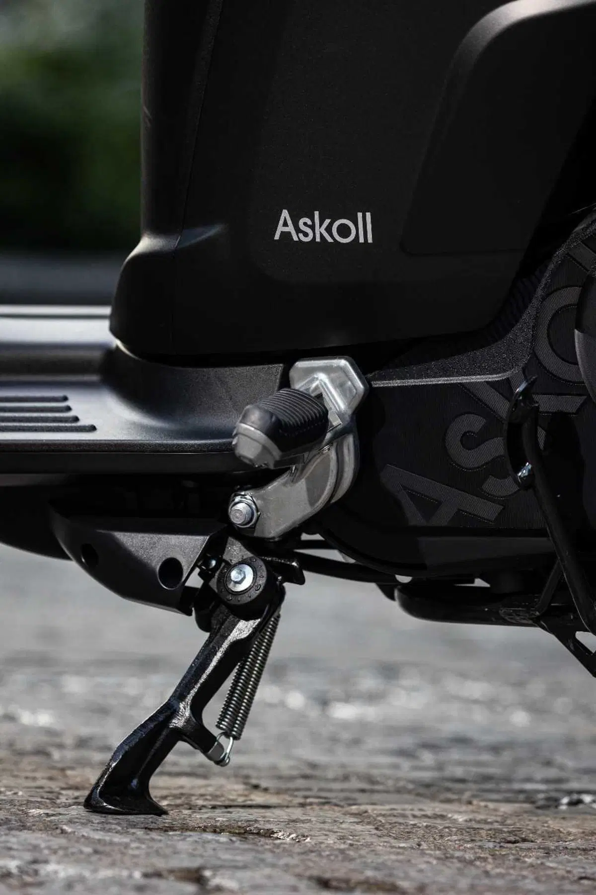 Alla scoperta degli store più green di Milano con l'Askoll XKP L3 - TEST (22)