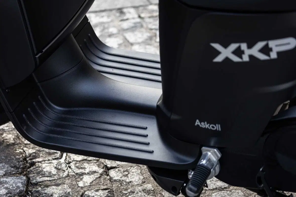 Alla scoperta degli store più green di Milano con l'Askoll XKP L3 - TEST (26)