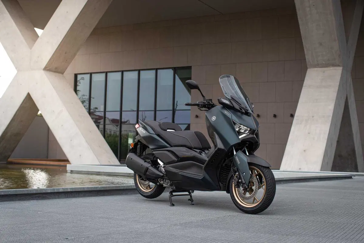 Yamaha XMAX 300 Tech Max, il max del max! - TEST (3)