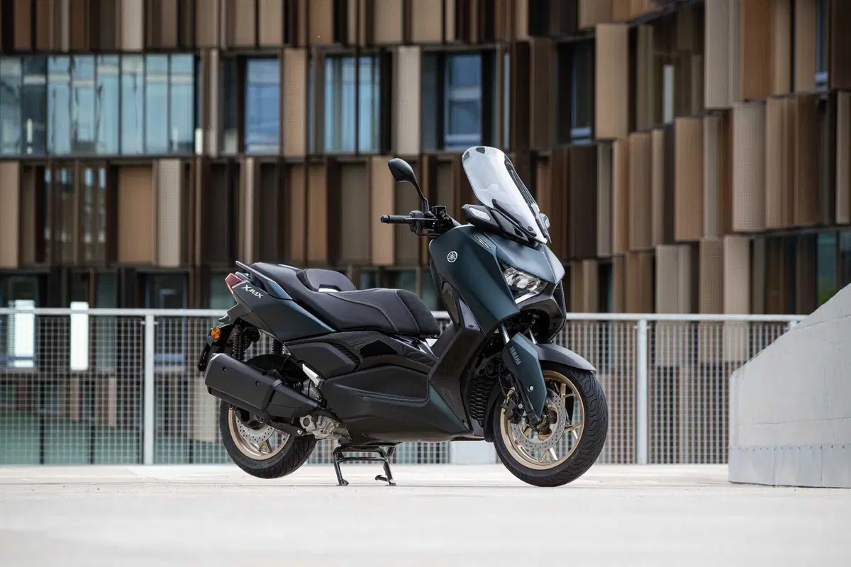 Yamaha XMAX 300 Tech Max, il max del max! - TEST (5)