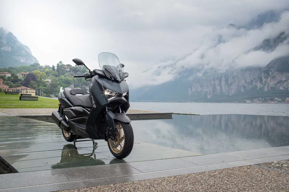 Yamaha XMAX 300 Tech Max, il max del max! - TEST (12)