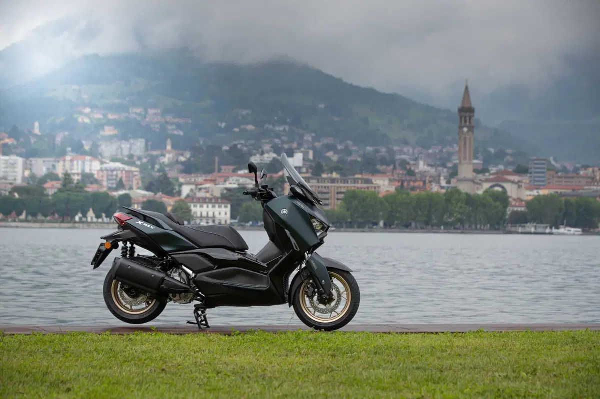 Yamaha XMAX 300 Tech Max, il max del max! - TEST (15)