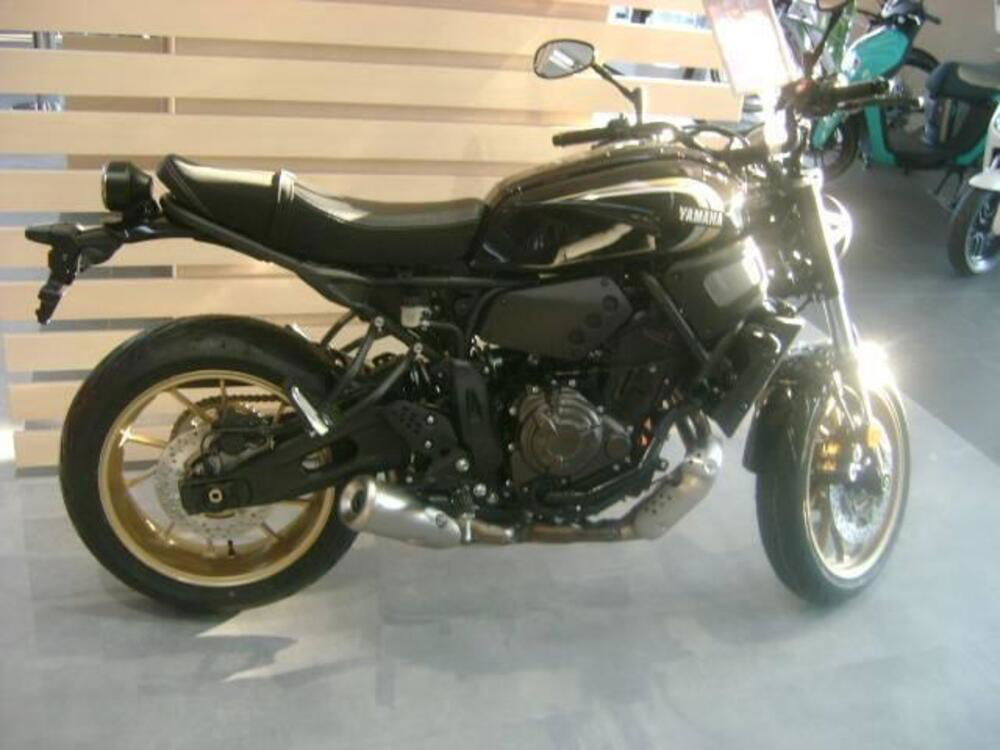 Yamaha XSR 700 Legacy (2023 - 24)