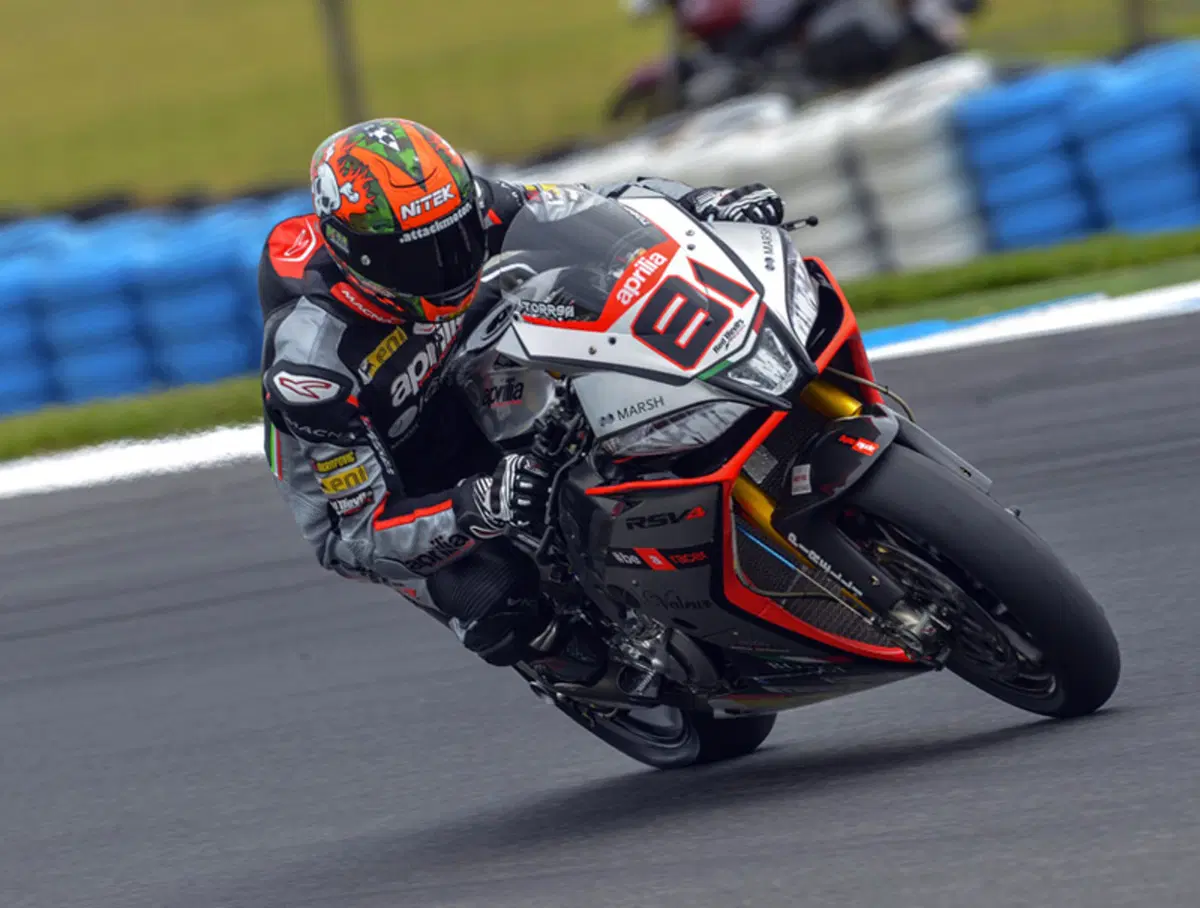 Lowes chiude in testa i test SBK di Phillip Island (5)