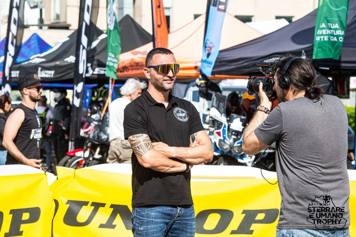 Le maxi enduro sono roba da vecchi? Se lo pensi, sei fuoristrada! (20)