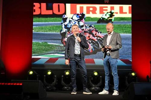 A Misano Pirelli ha celebrato i 20 anni di collaborazione con il WorldSBK (4)