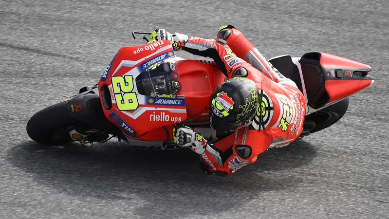 Aspettando DopoGP. Andrea Iannone: "Non ho nulla di meno rispetto a Marquez"