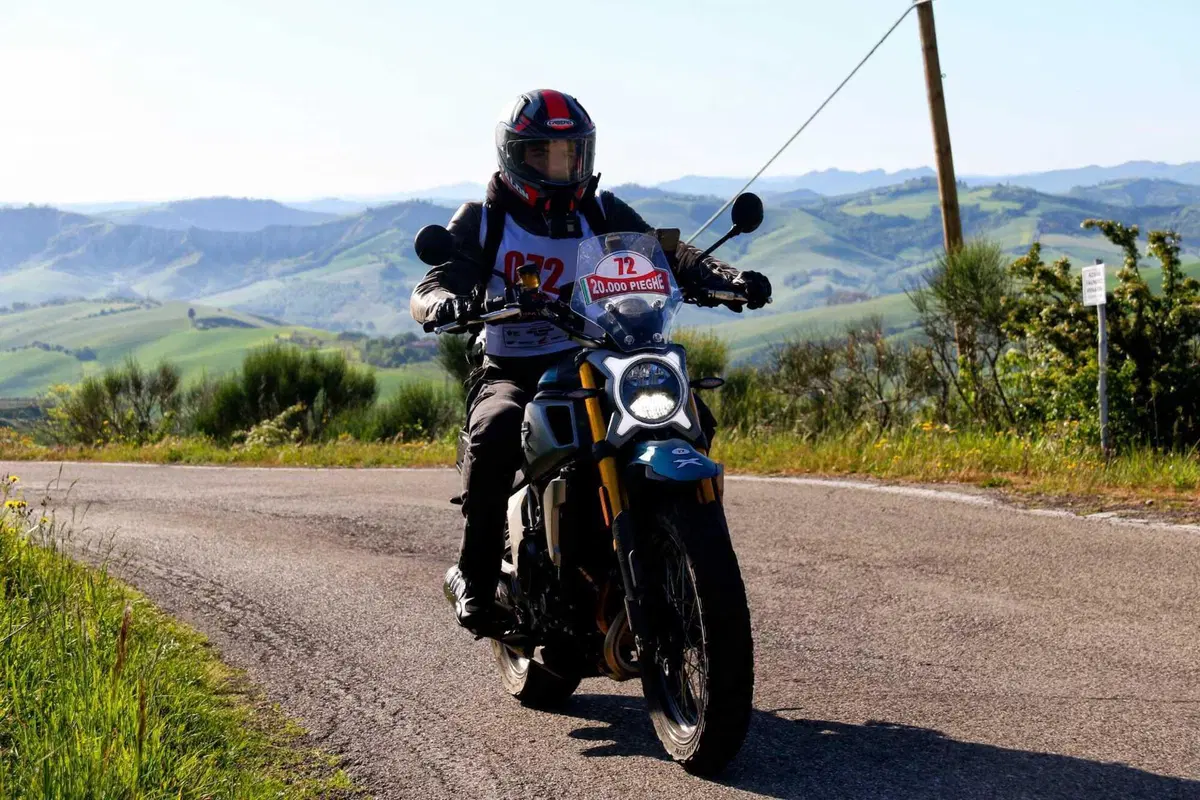 CFMOTO CL-X 700 Adventure TEST: ci abbiamo fatto 20.000 pieghe! [VIDEO E GALLERY] (2)