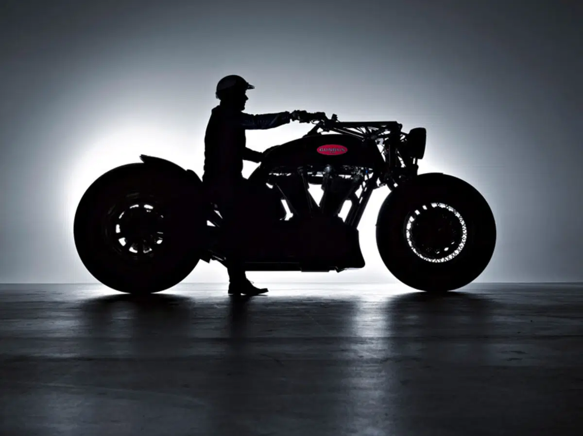 Gunbus 410. Una moto da 350 CV con motore V-Twin da 6728 cc (3)