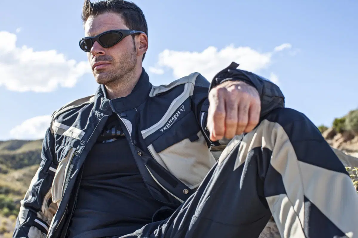 Triumph: la collezione abbigliamento, accessori primavera-estate 2015