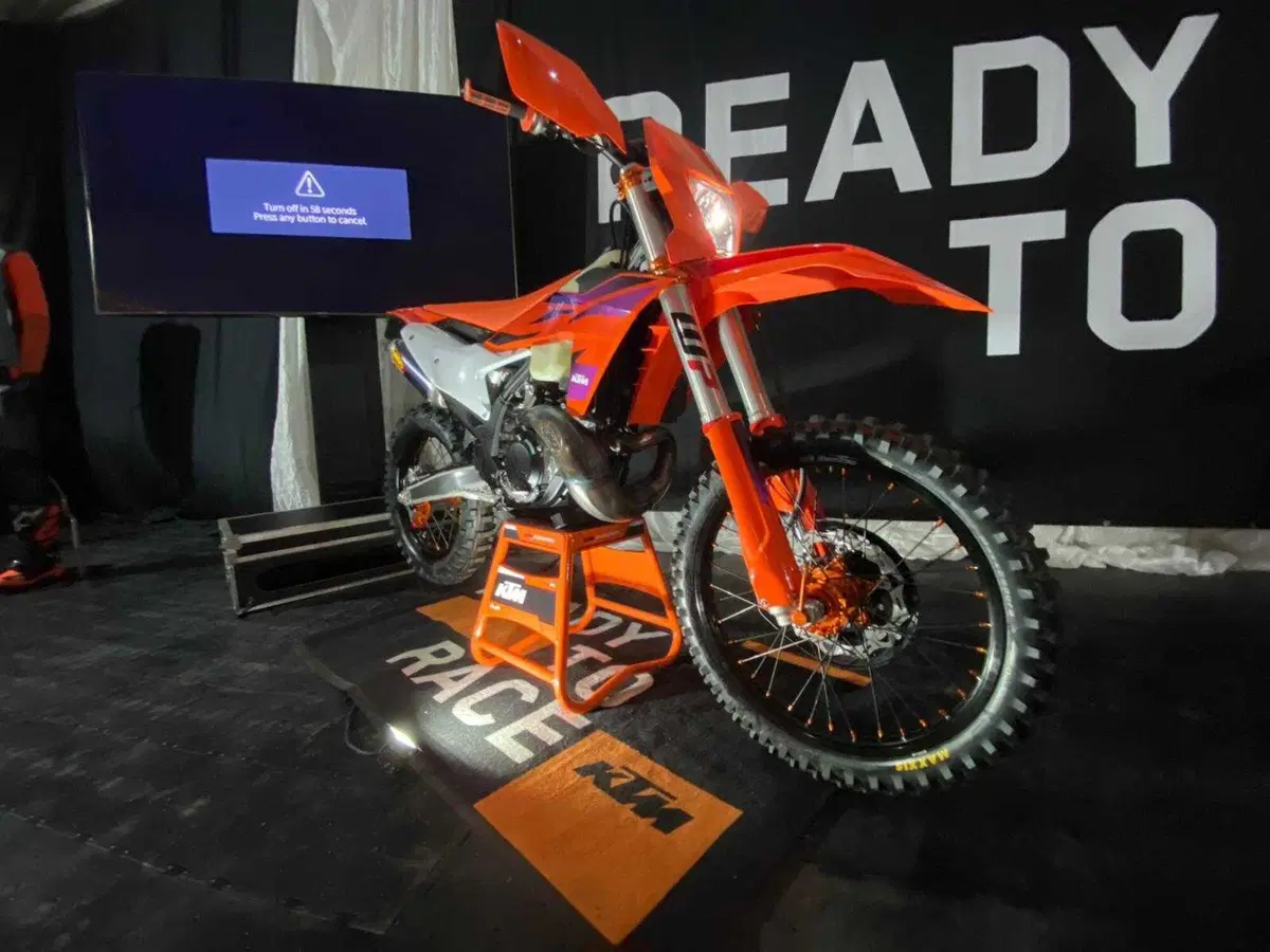 TEST KTM EXC 2024: anteprima mondiale. Rivoluzione della specie! [VIDEO] (2)