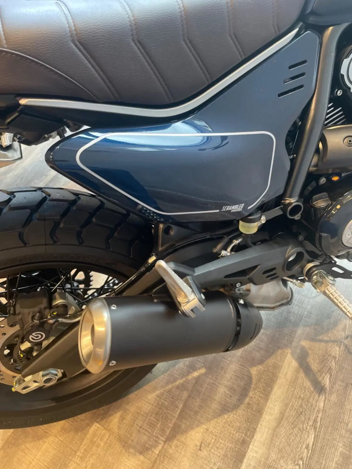 Ducati Scrambler 800 Nightshift (2023 - 24) (6)