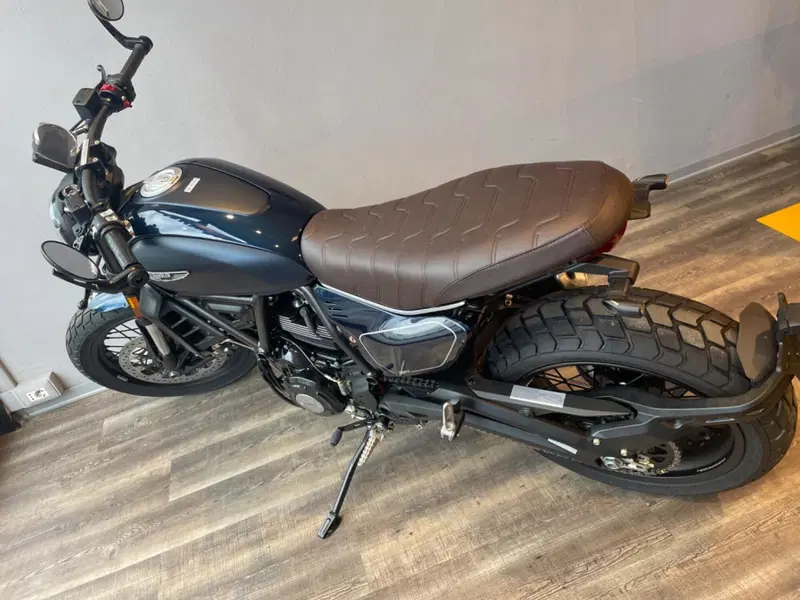 Ducati Scrambler 800 Nightshift (2023 - 24) (11)