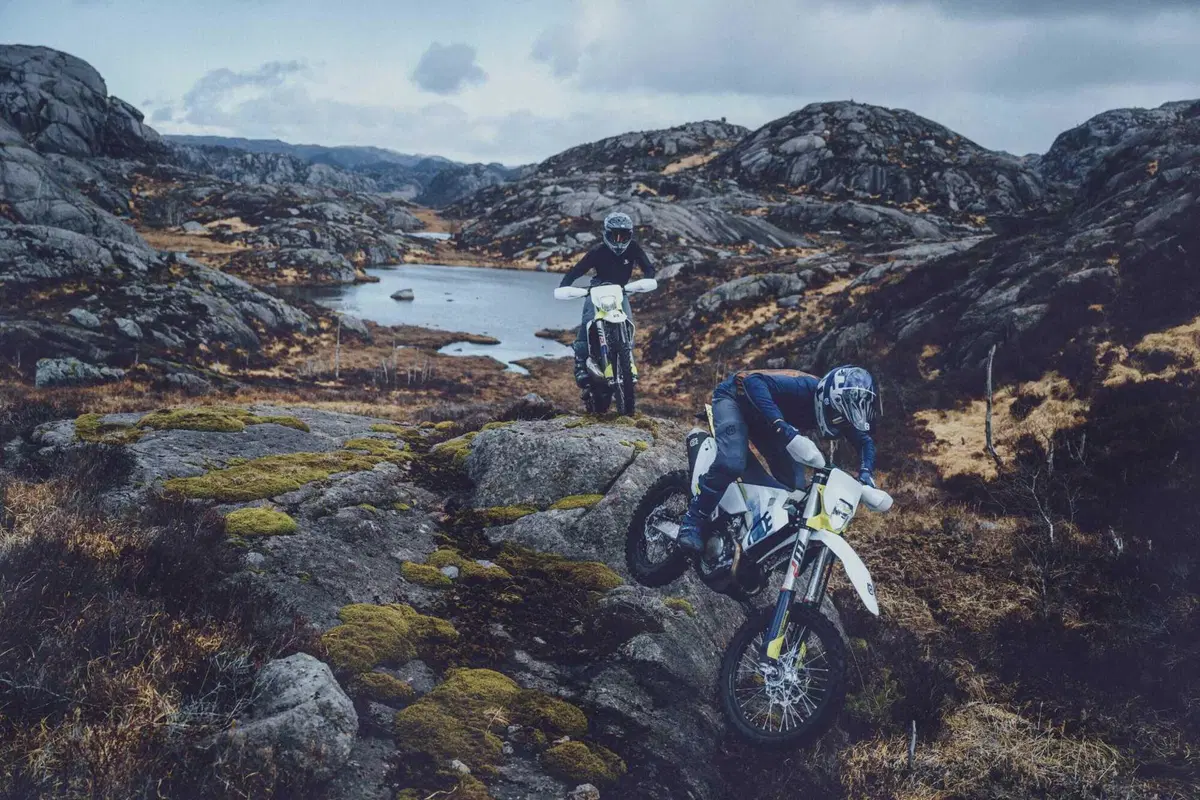 Husqvarna Motorcycles presenta la nuova generazione di modelli enduro. Tante le novità (7)