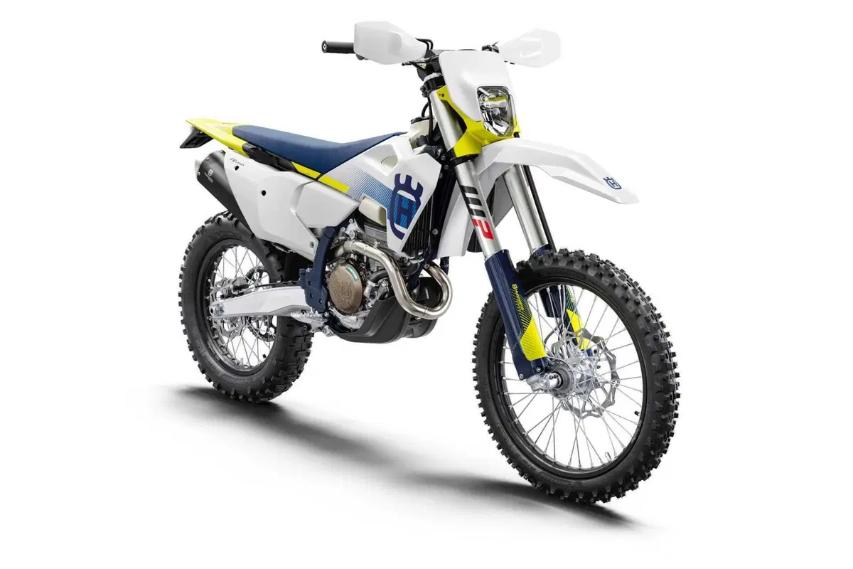 Husqvarna Motorcycles presenta la nuova generazione di modelli enduro. Tante le novità (18)